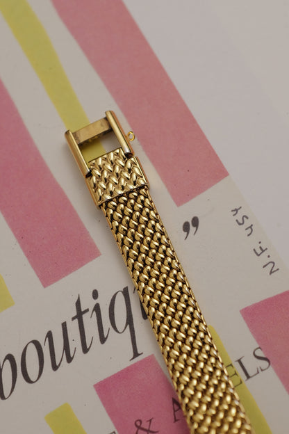 Seiko Exceline Mother of Pearl Oval w/ Diamonds Circa.1991