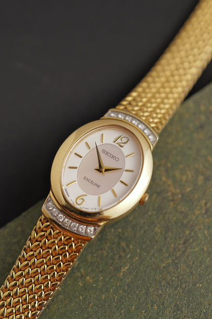 Seiko Exceline Mother of Pearl Oval w/ Diamonds Circa.1991