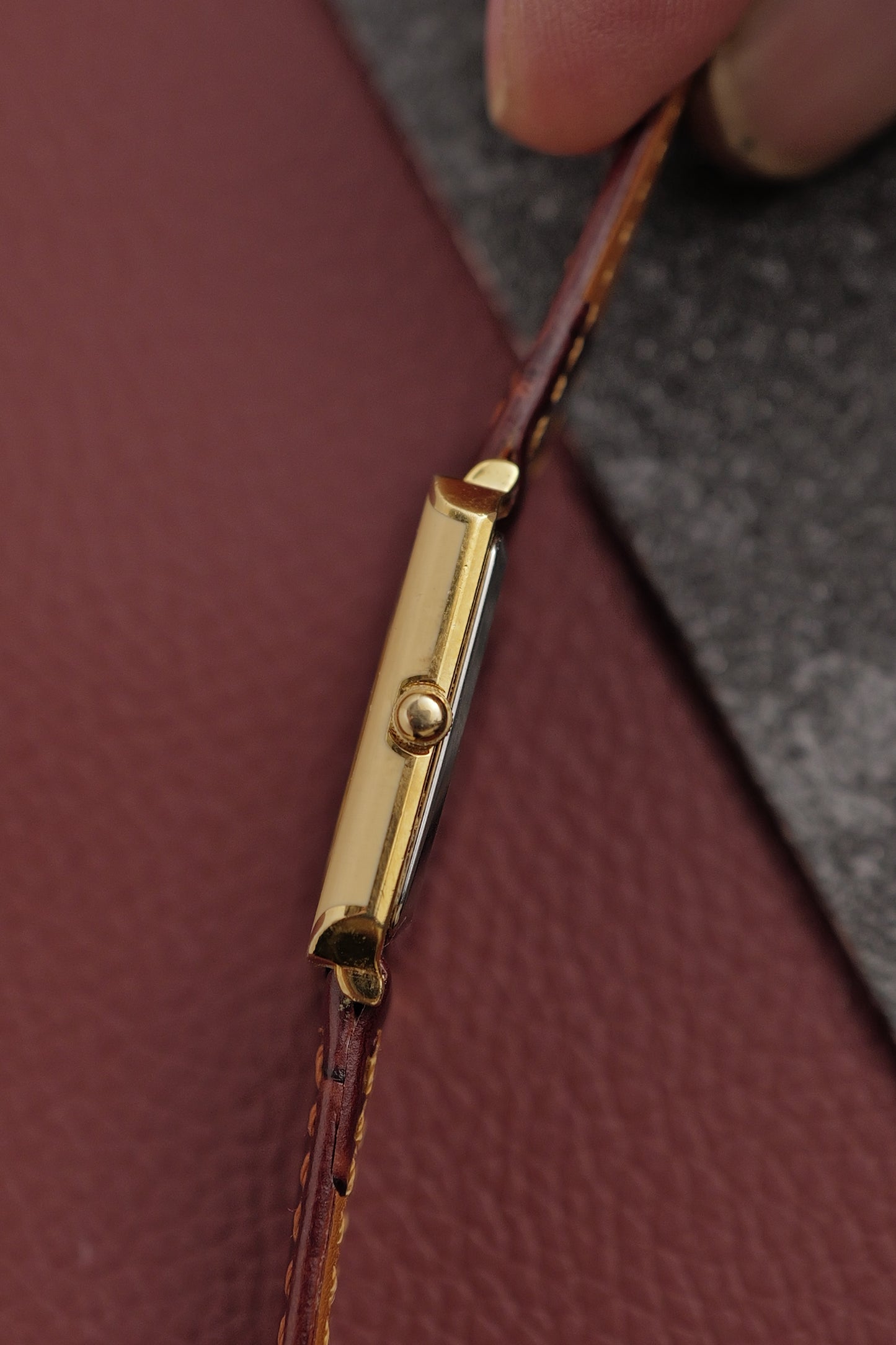 Seiko Quartz "Lacquer Frame" in cream Circa. 1984