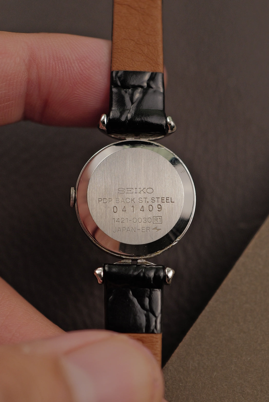 Seiko Quartz "T-lugs Art deco" Circa. 1980