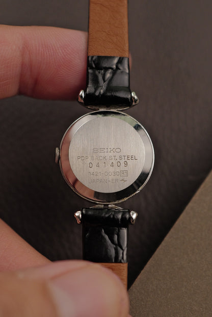 Seiko Quartz "T-lugs Art deco" Circa. 1980