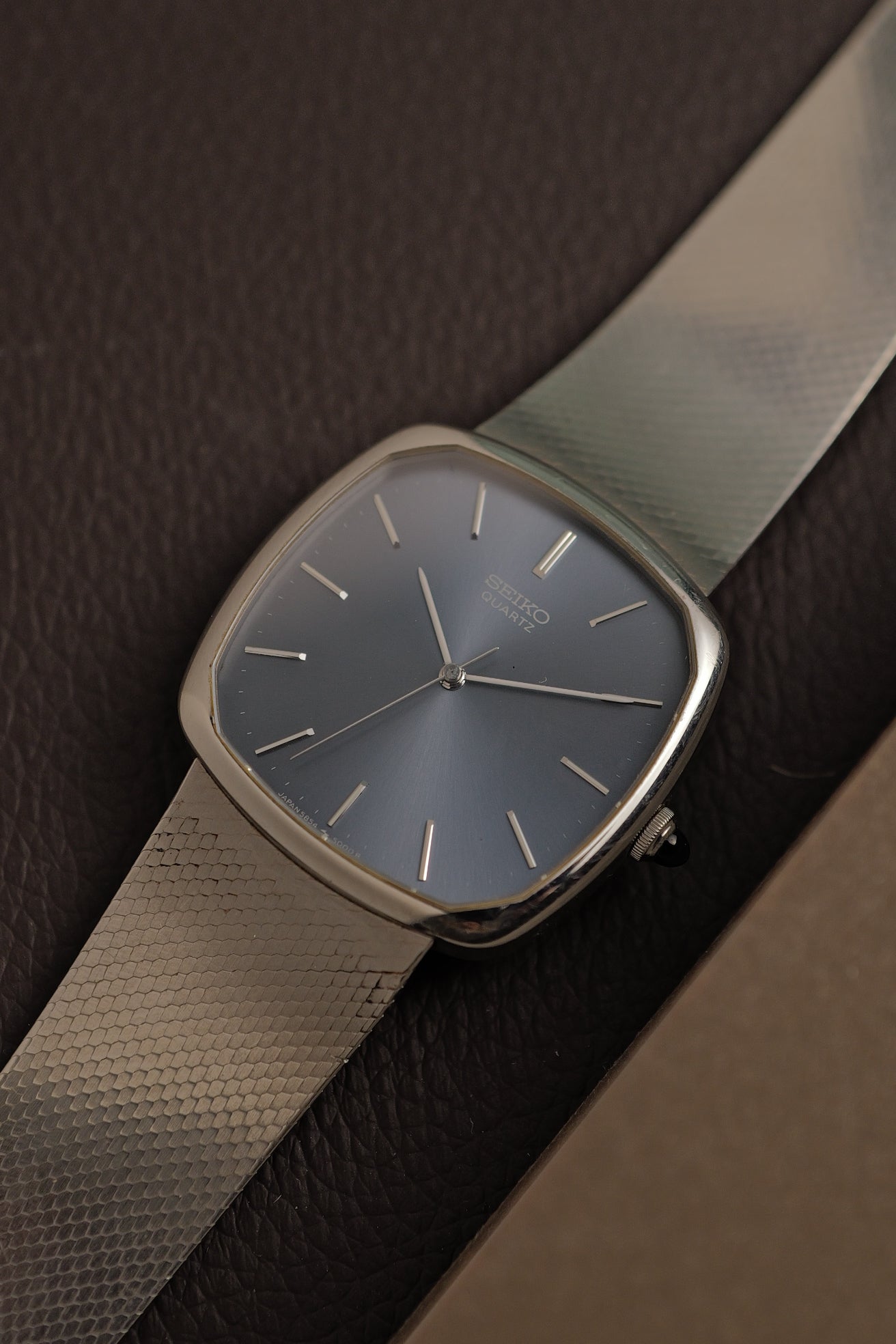 Seiko Quartz "Sunburst Blue Cushion" Circa. 1988