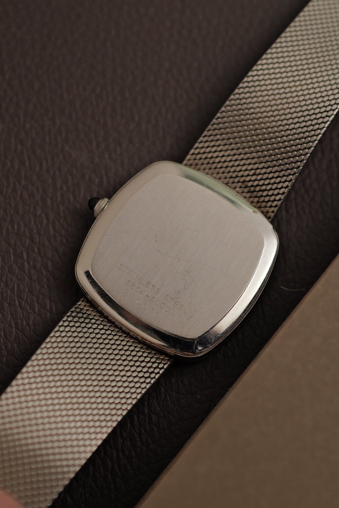 Seiko Quartz "Sunburst Blue Cushion" Circa. 1988