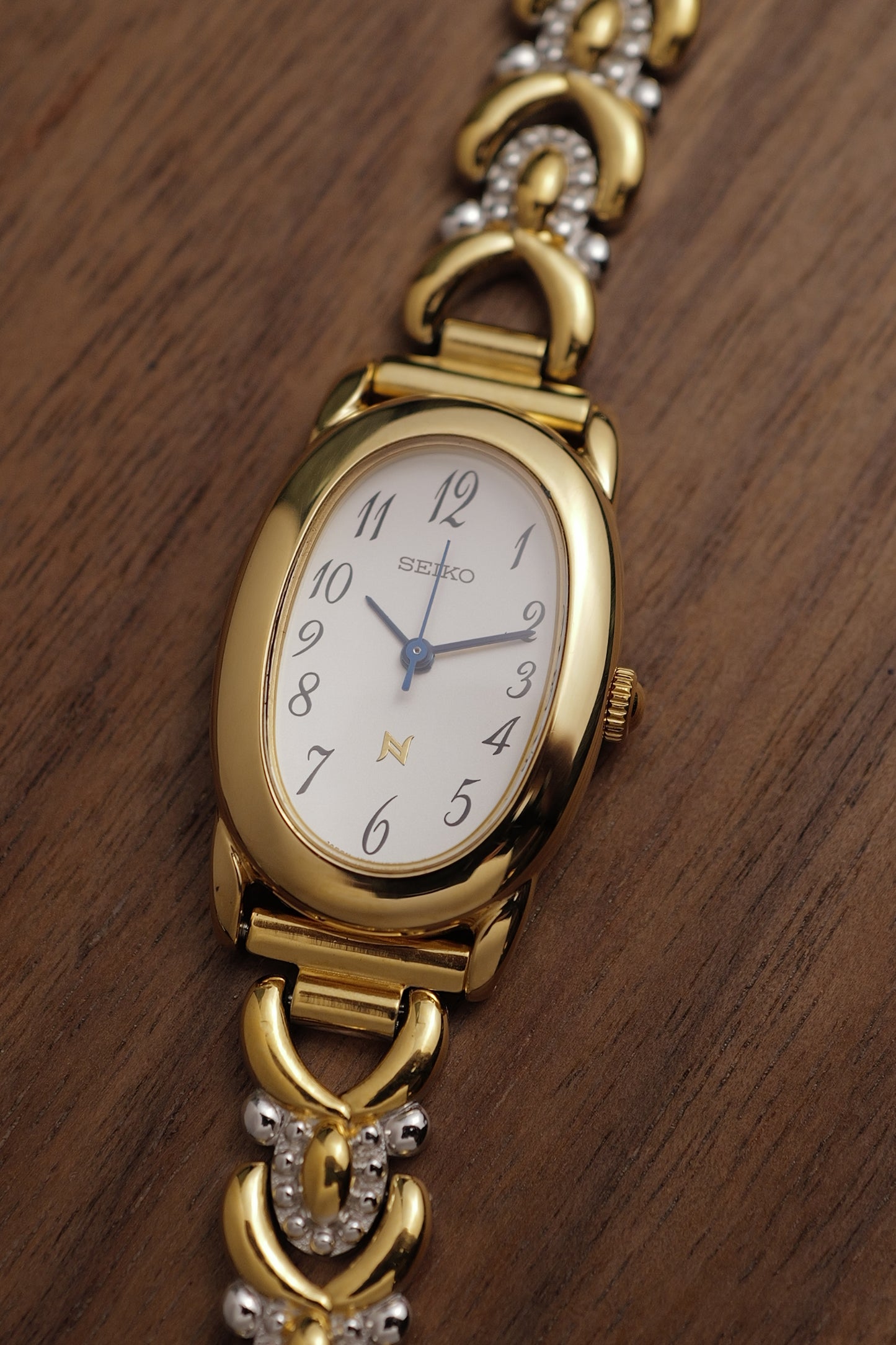 Seiko Ladies "Baignoire" Gold Circa. 1995