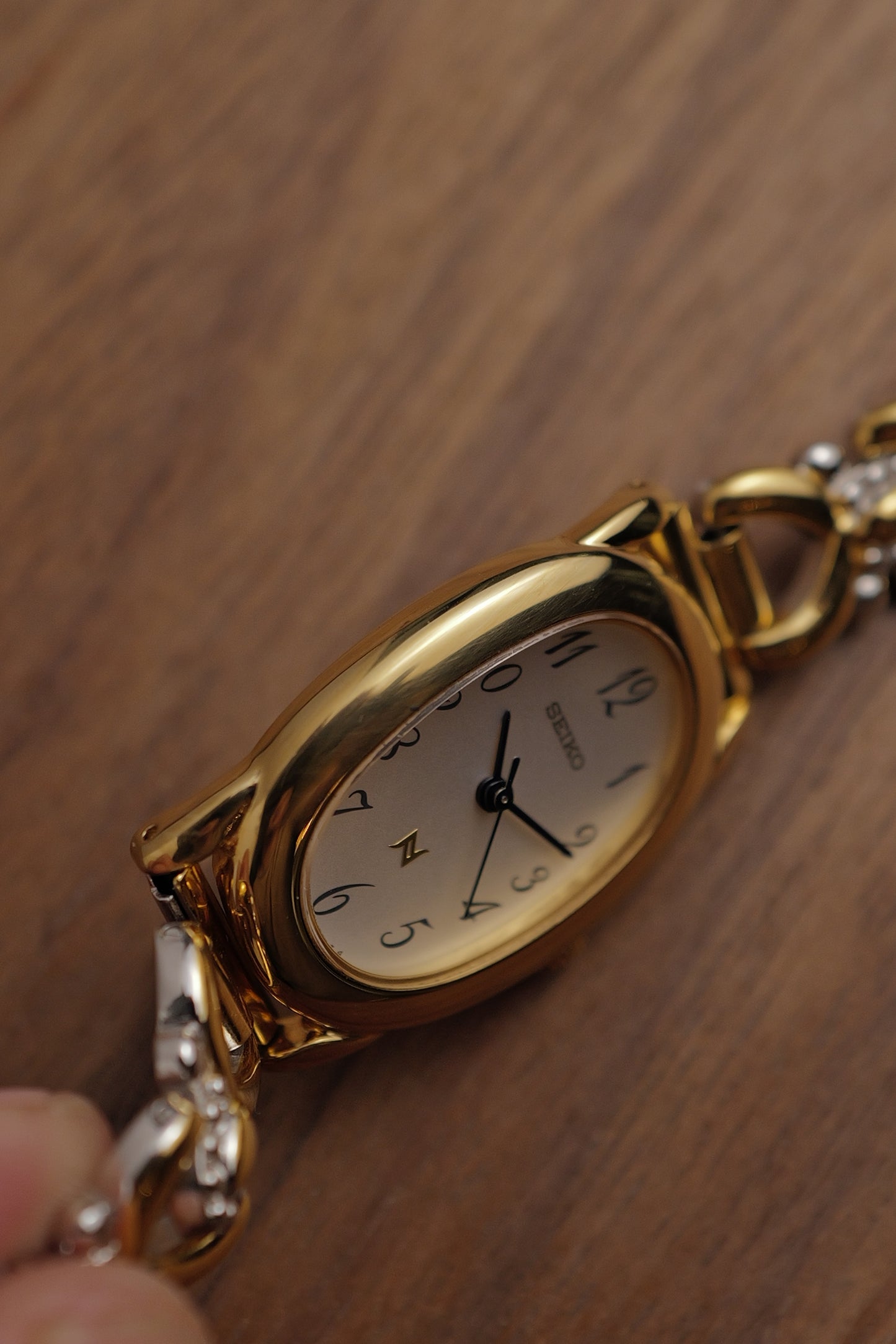 Seiko Ladies "Baignoire" Gold Circa. 1995