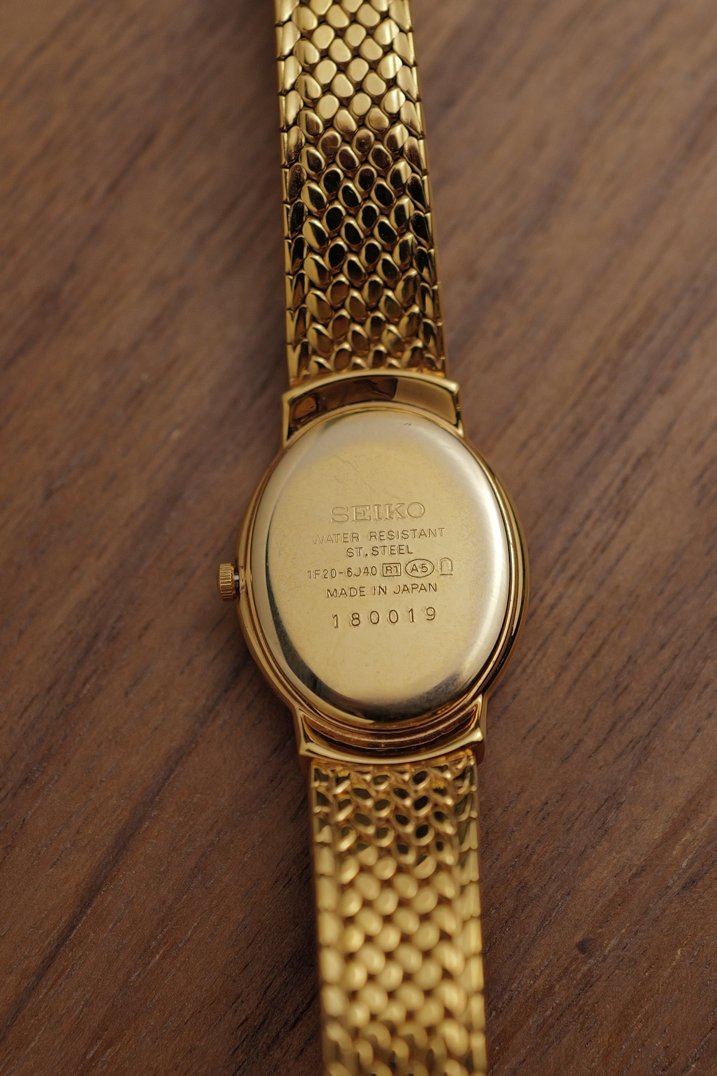 Seiko Exceline Mother of Pearl Oval w/ Diamonds Circa.1991