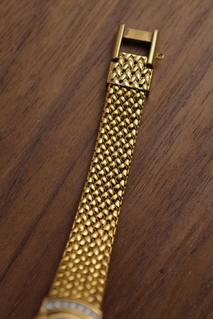 Seiko Exceline Mother of Pearl Oval w/ Diamonds Circa.1991