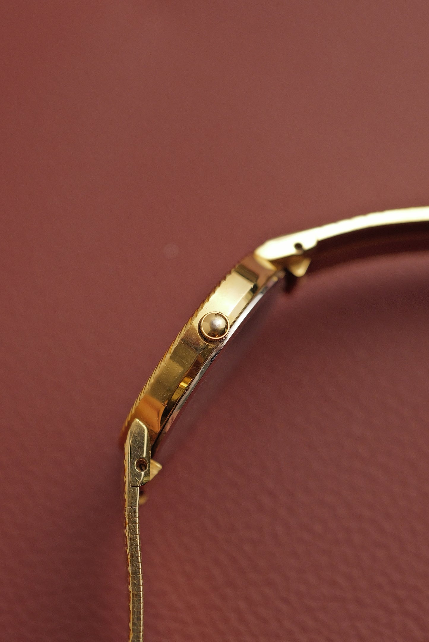 Seiko Quartz "Golden hour" integrated bracelet circa. 1984