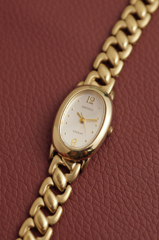 Seiko Mini Baignoire on Bracelet Circa.1997