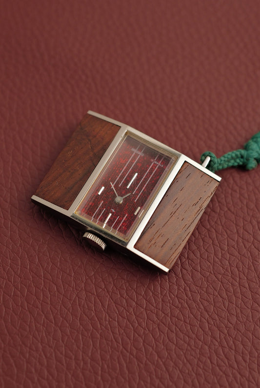 Seiko Pendant  "wood grain TV" Circa. 1973