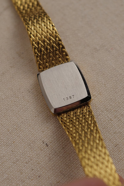 omega de-ville integratred bracelet circa. 1980s