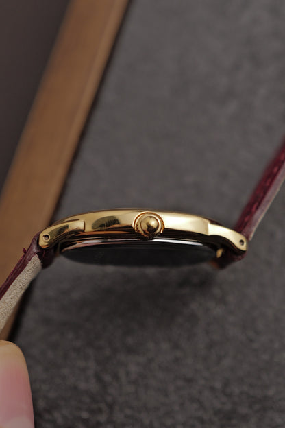Seiko Ladies "Baignoire" Gold Circa. 1995 w/ original strap buckle