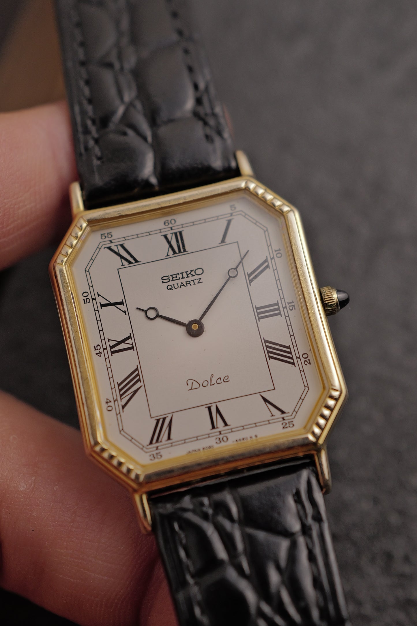 Seiko Dolce “Art deco tank” 10k solid case circa. 1991