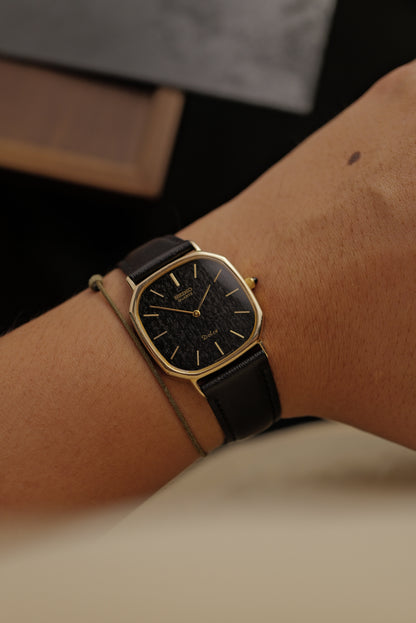 Seiko Dolce “ Onyx Bark” Solid 10k gold Case circa. 1981