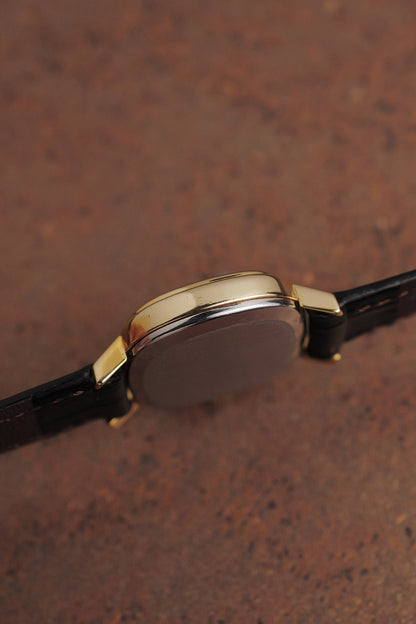 Omega De-ville Oval w/ step bezel Circa. 1970s
