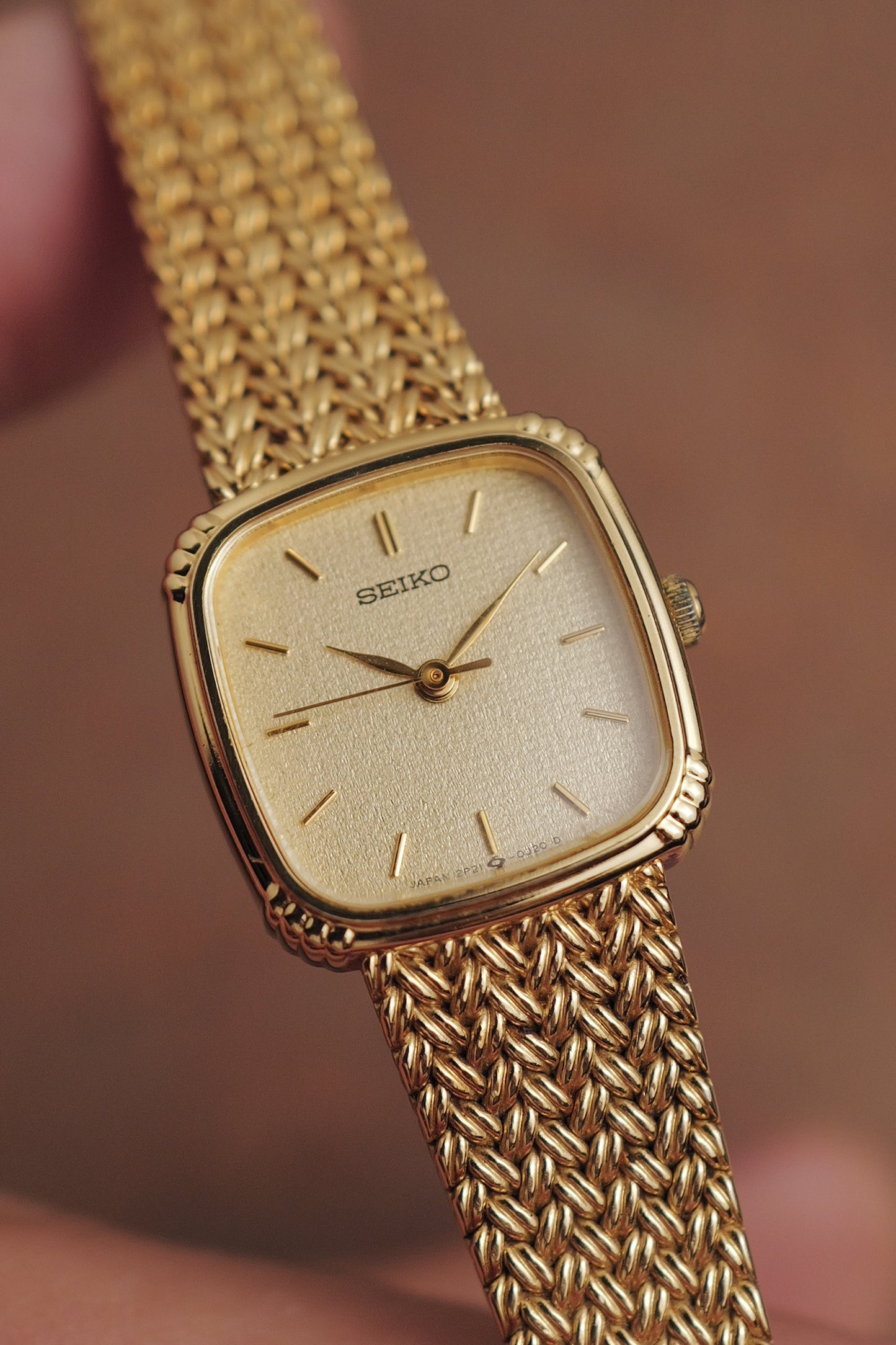 Seiko Integrated Bracelet "TV" Circa. 1987