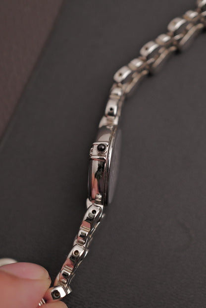 Seiko Exceline Mother of Pearl dial Tear-drop Bracelet in pink Circa. 1989