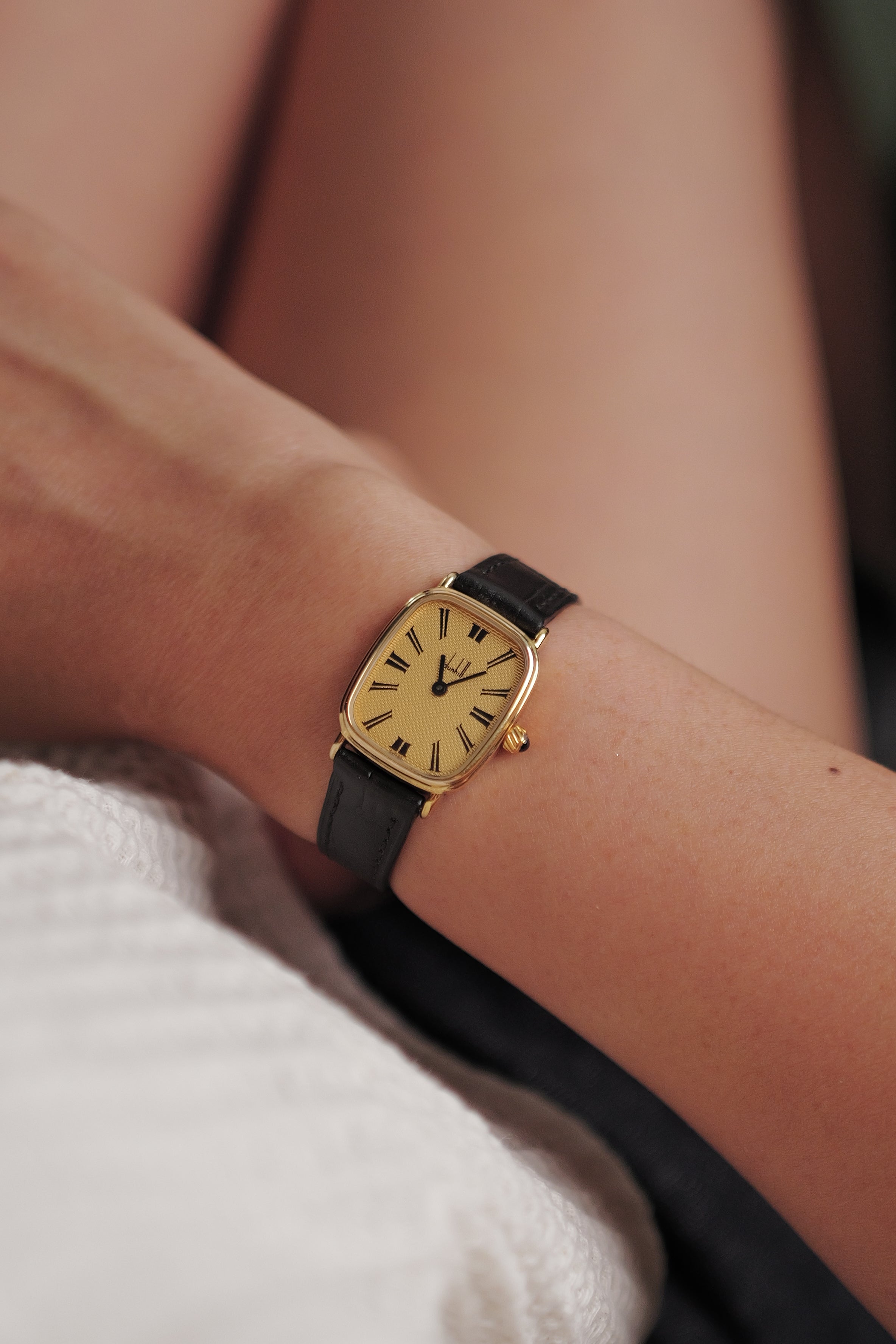 Dunhill Classic Tank Quartz Swiss made – My First Vintage