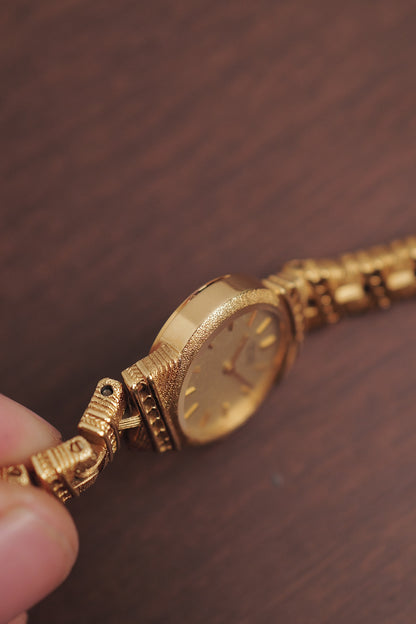 Seiko Quartz w/ Art-deco Bracelet Circa. 1980