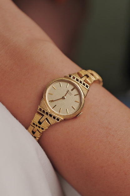 Seiko Quartz w/ Art-deco Bracelet Circa. 1980