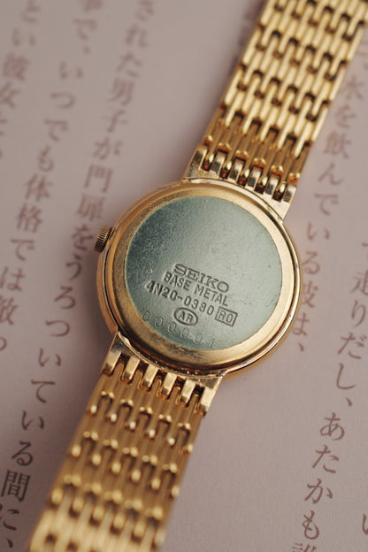 Seiko Exceline Mother of Pearl "RUBY' Circa. 1990