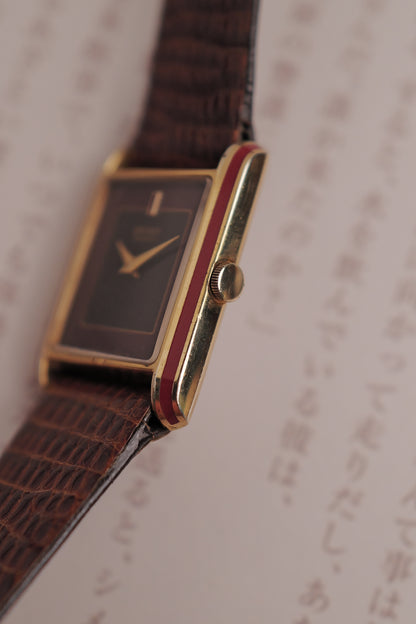 Seiko Tank Art-Deco Lacquer In red Circa. 1982