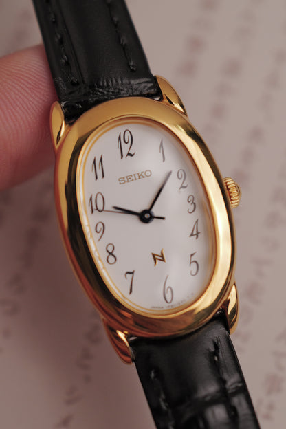 Seiko Ladies "Baignoire" Gold Circa. 1995