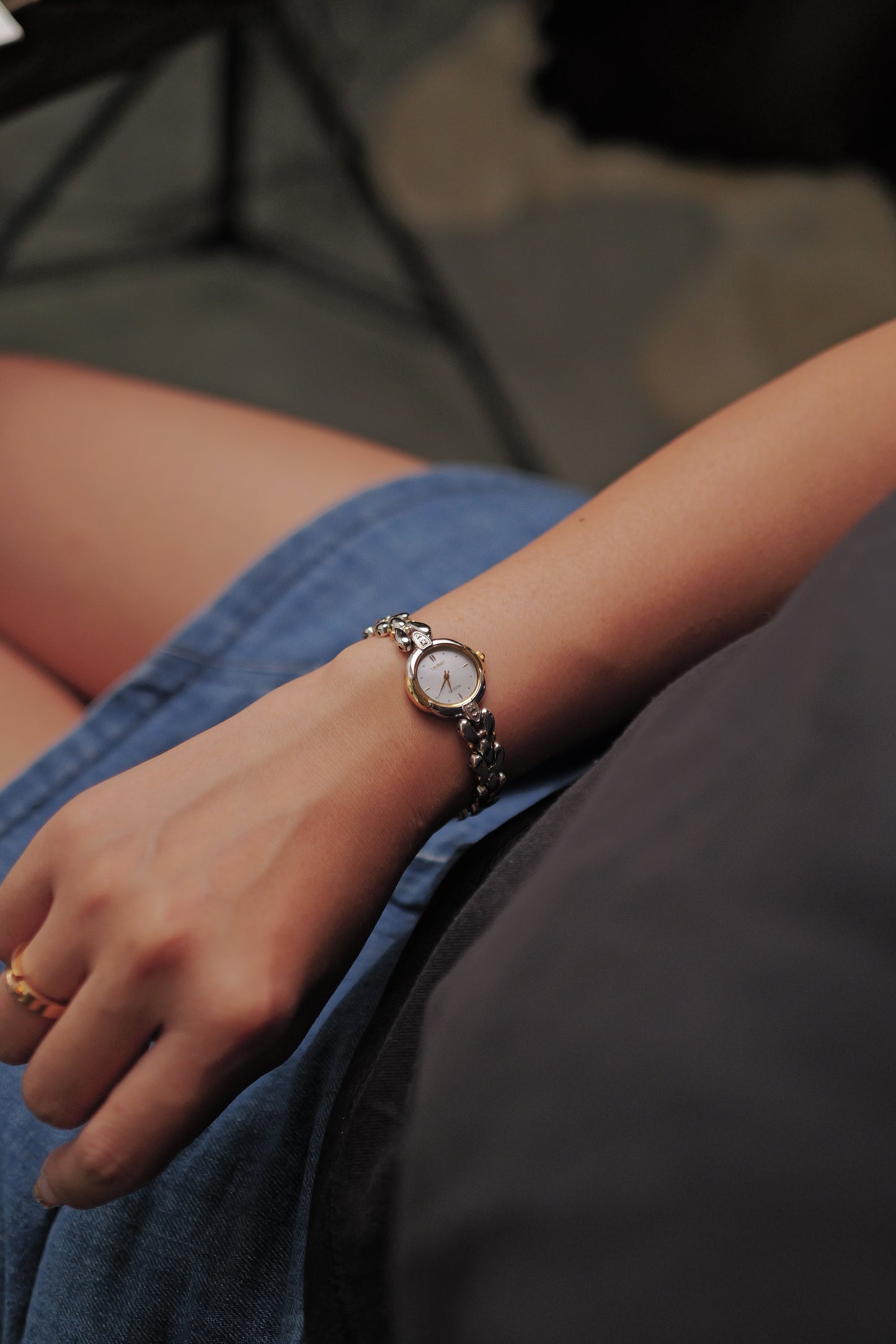 Seiko Exceline Mother of Pearl "2 tone teardrop" Circa. 1995