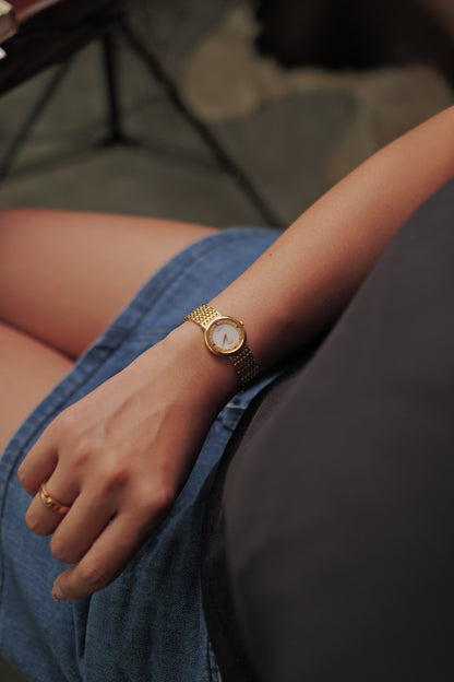 Seiko Exceline Mother of Pearl "RUBY' Circa. 1990