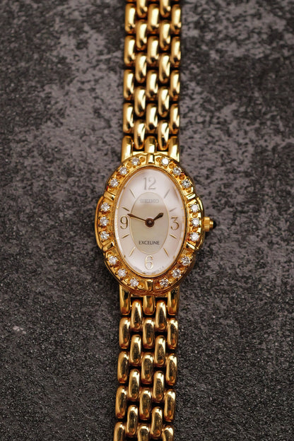 Seiko Exceline Mother of Pearl with gemstones Circa. 1991