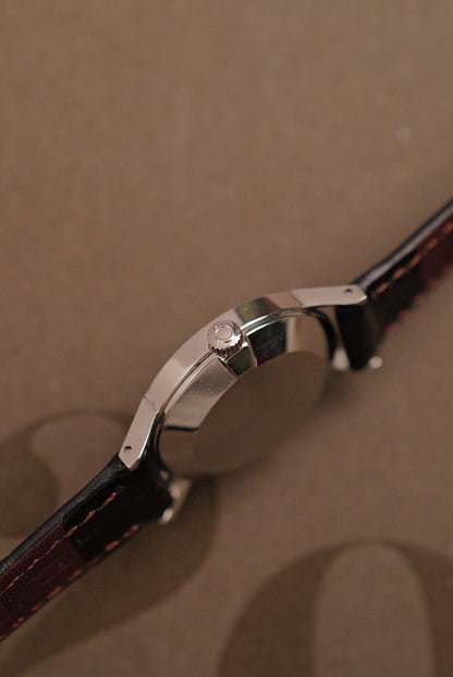 Omege De-ville "Floral Silver steel" Circa. 1970s