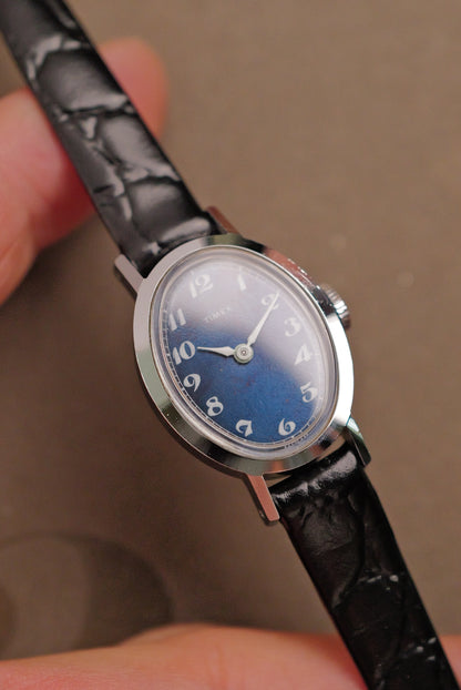 Timex "Baignoire" Manual winding circa. 1980s