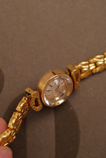 Omega Cocktail Art-deco w/ custom bracelet Circa. 1970s