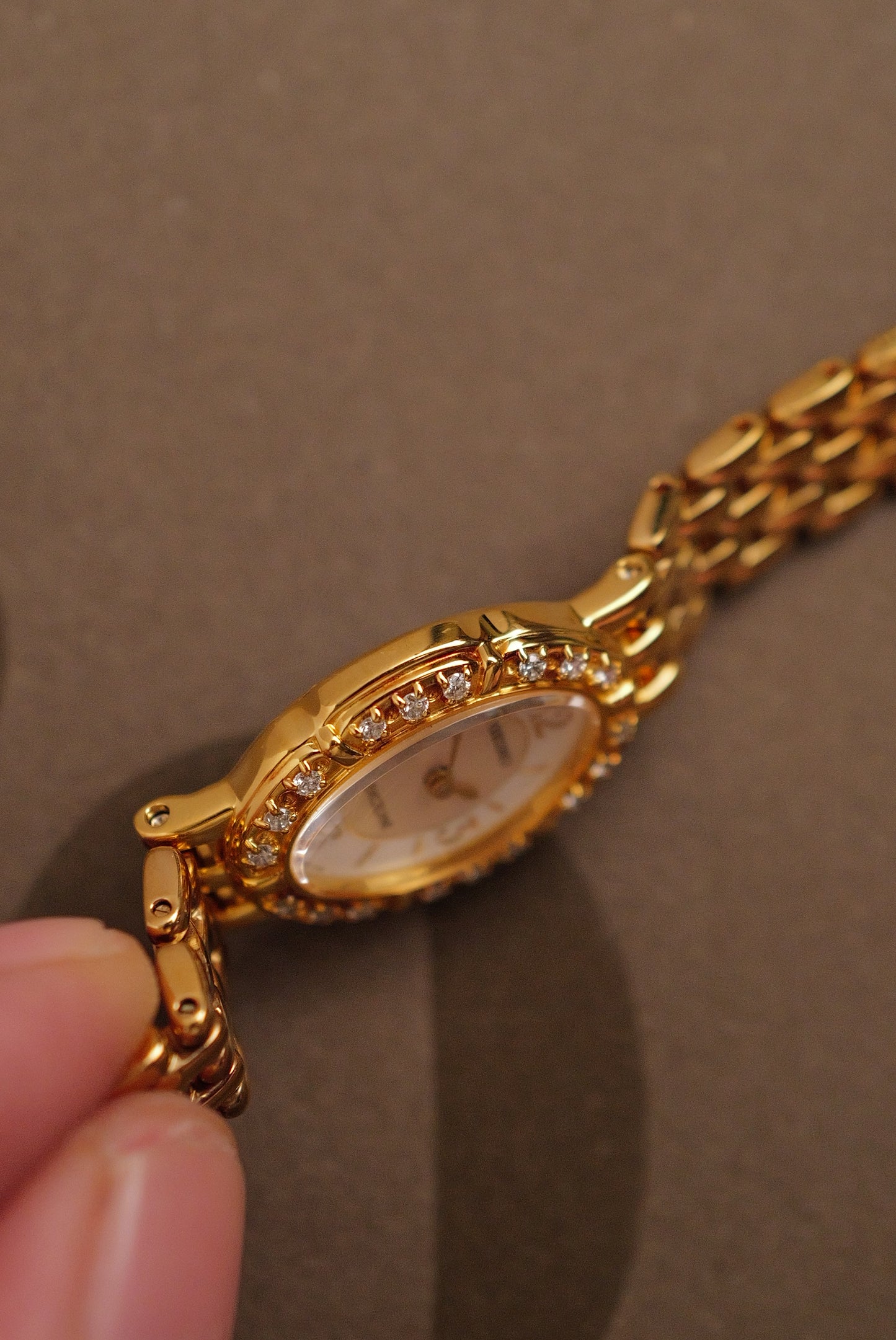 Seiko Exceline Mother of Pearl with gemstones Circa. 1991