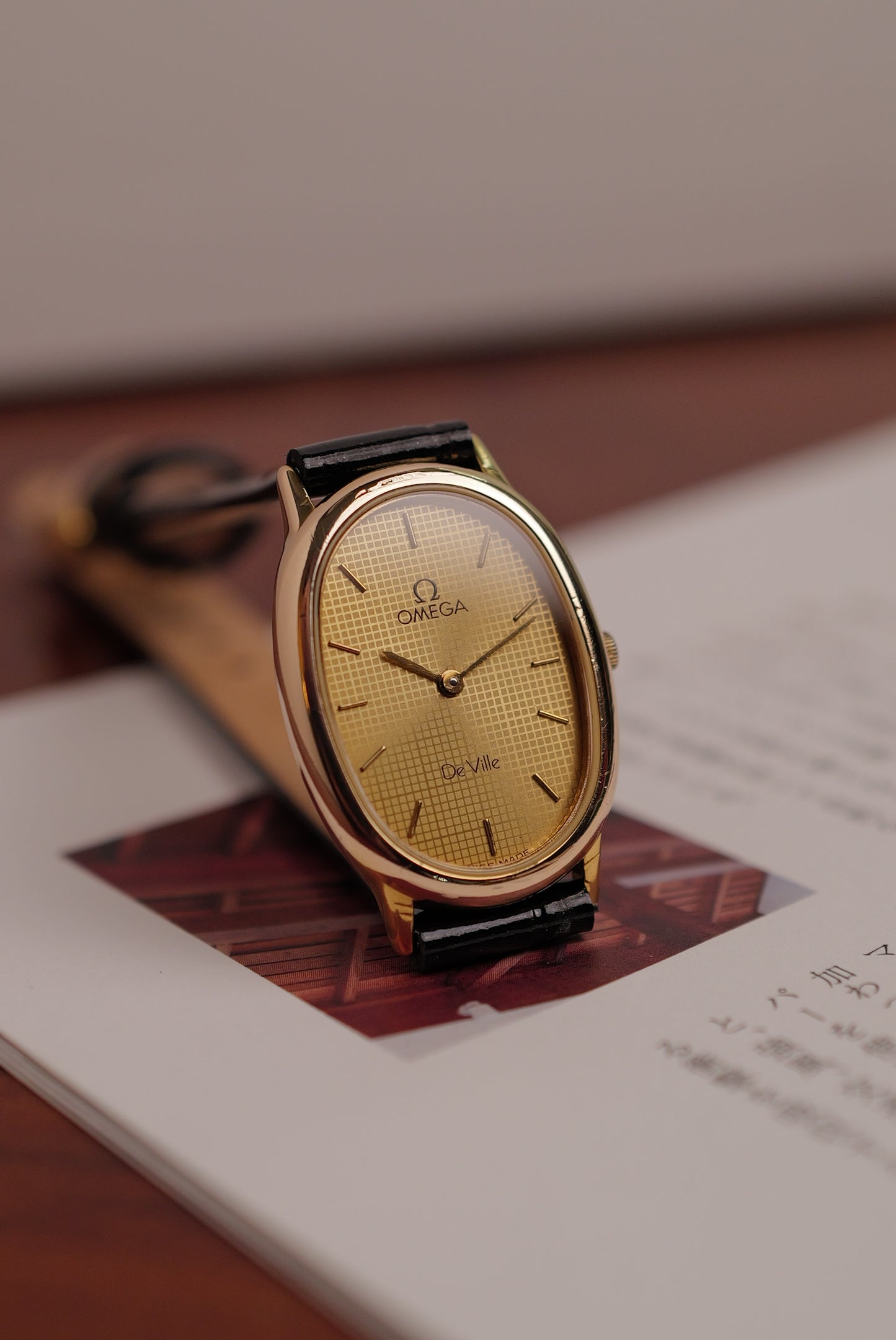 Omega De-ville " Waffle ellipse" Circa. 1990s