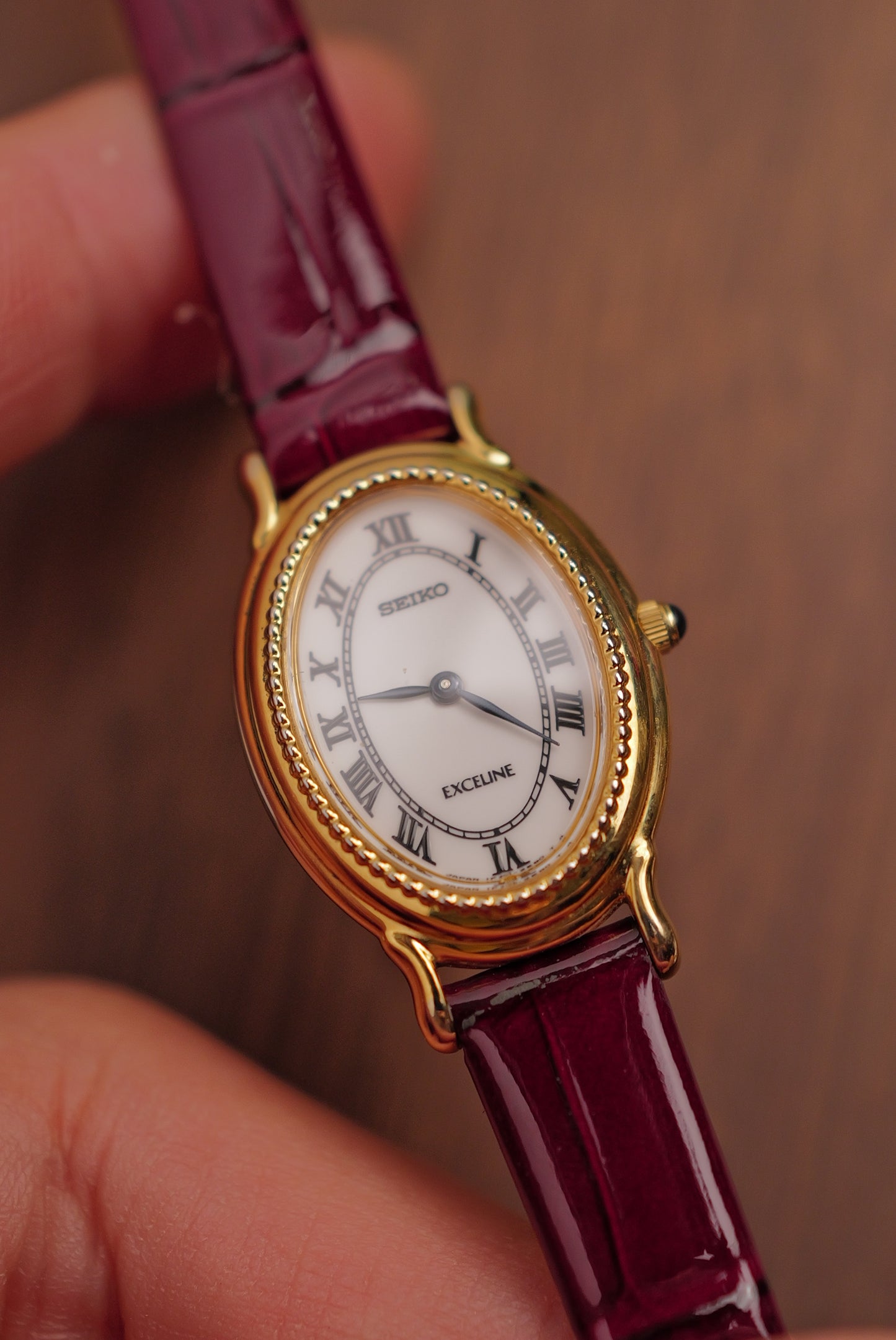 Seiko Exceline Classic Oval Circa. 1992