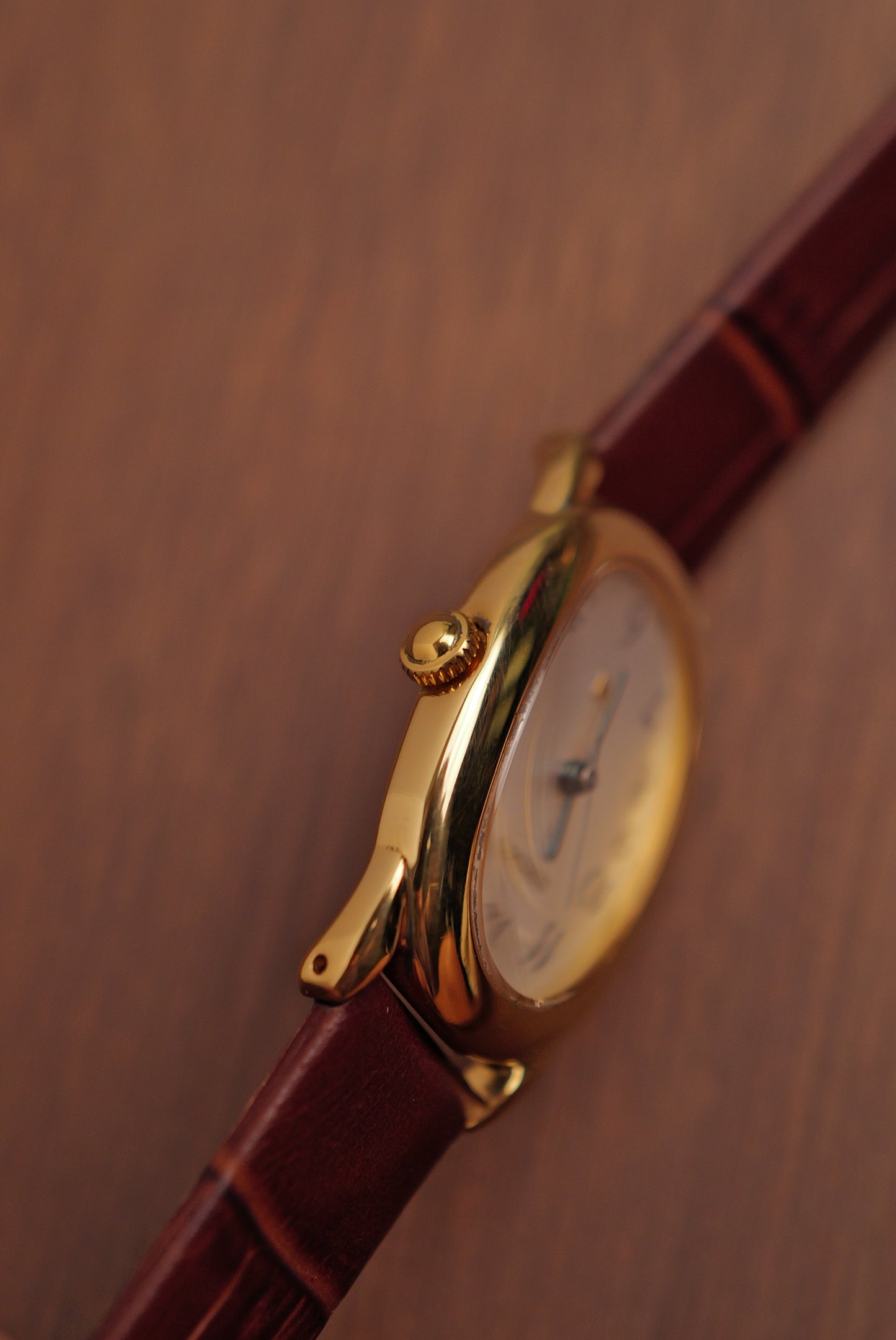Seiko Ladies "Baignoire" Gold Circa. 1995