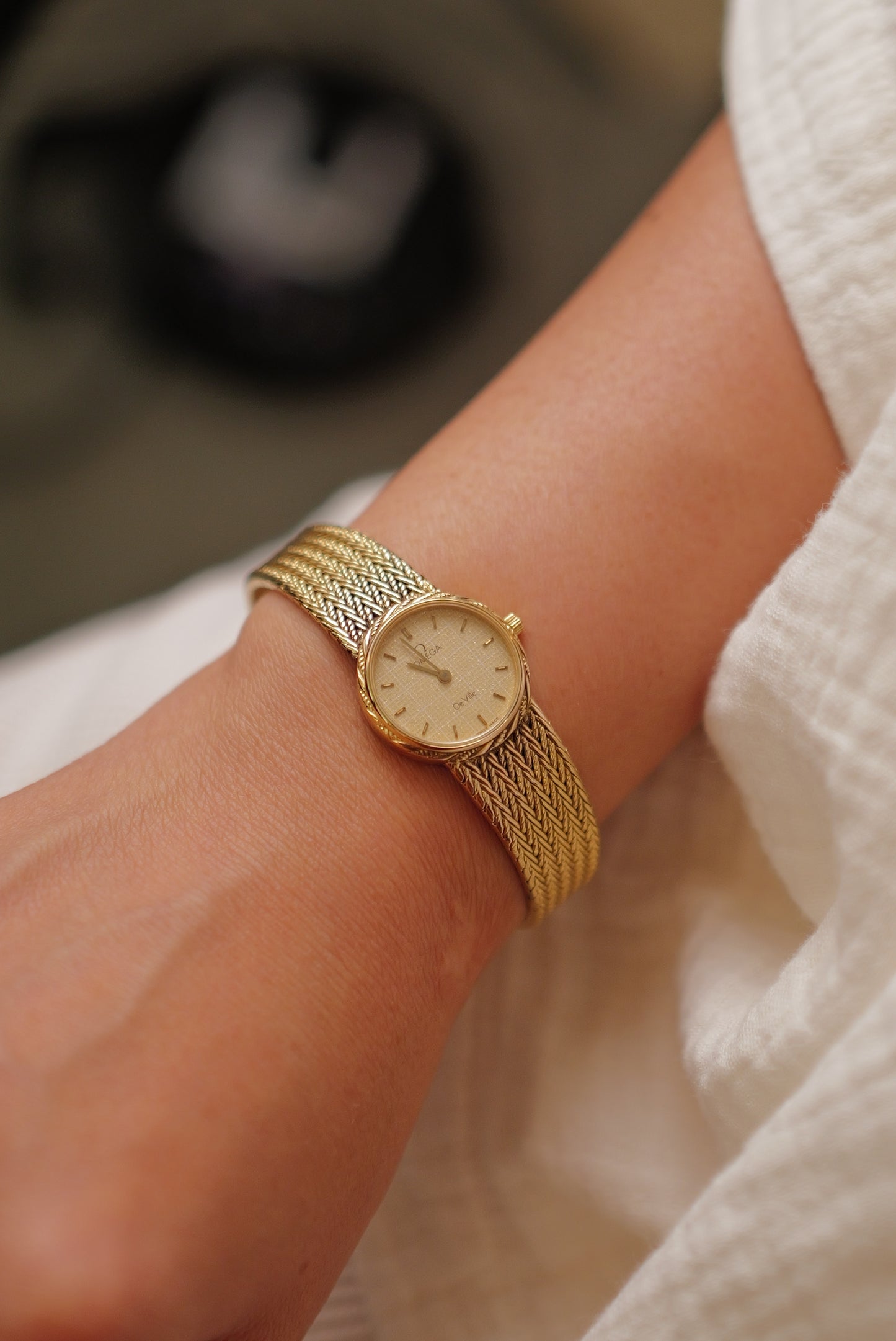 Omega De-ville "waffle" integrated bracelet circa. 1980s