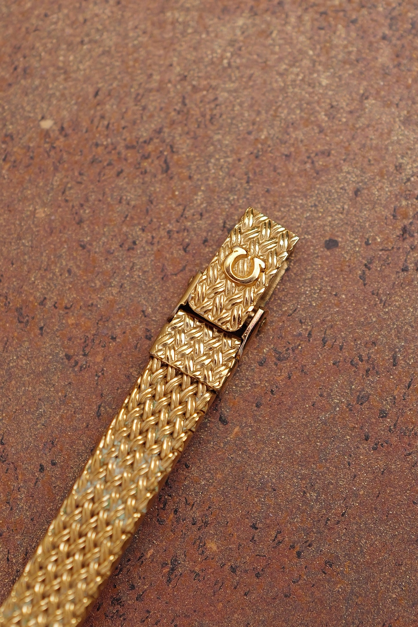 Omega de-ville "mini oval" Linen dial Integrated bracelet