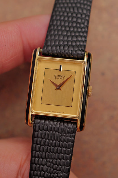 Seiko Tank Art-Deco Lacquer Circa. 1982