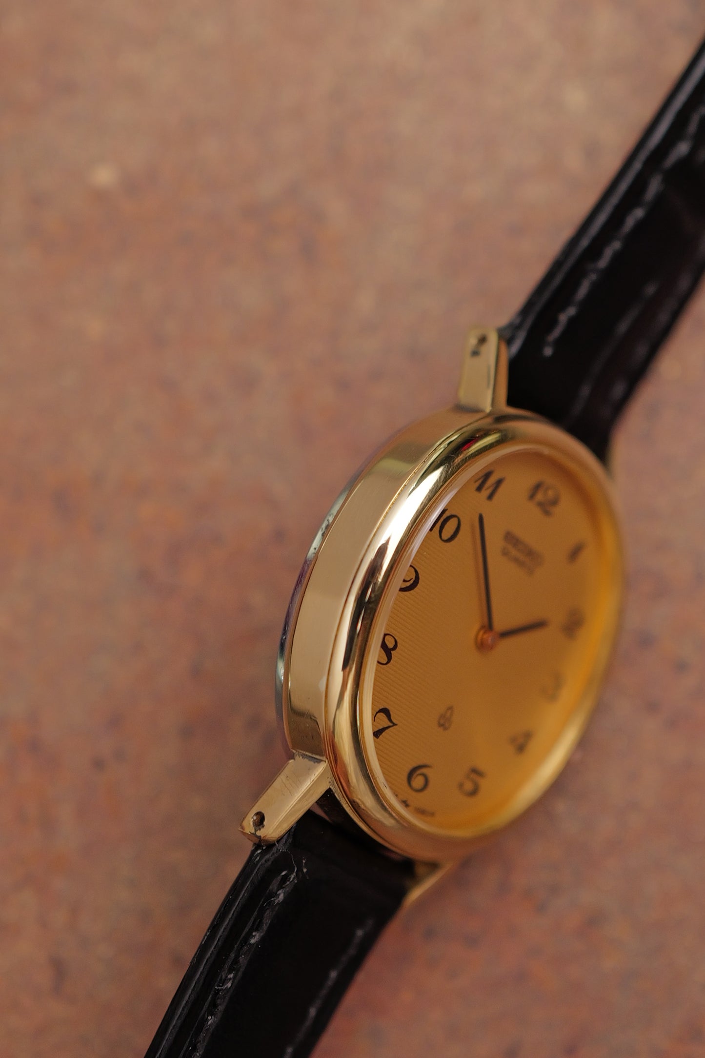 Seiko Quartz "shutters" ellipse circa. 1978