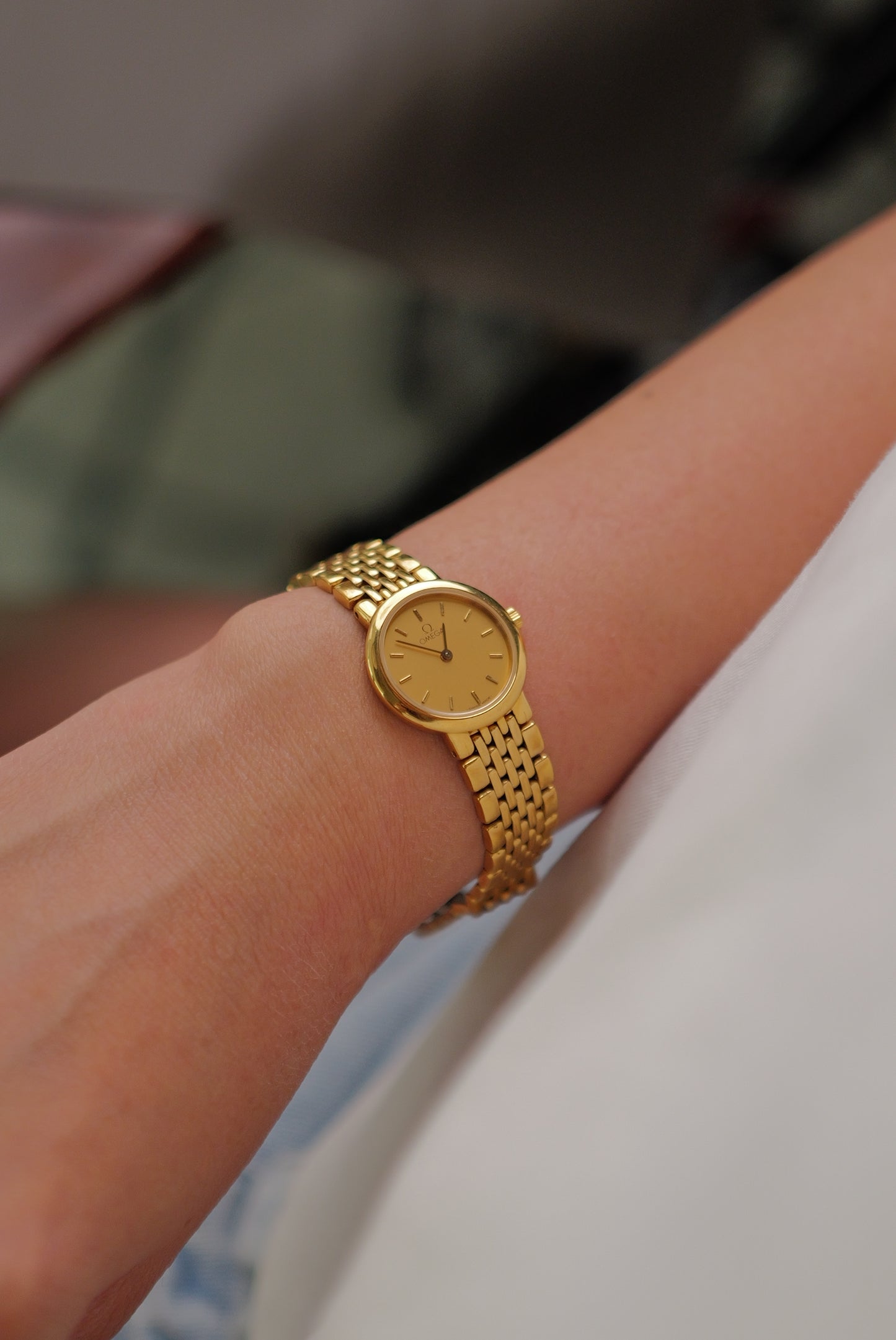 Ladies Omega De-ville "Golden" Circa. 1992 w/ papers
