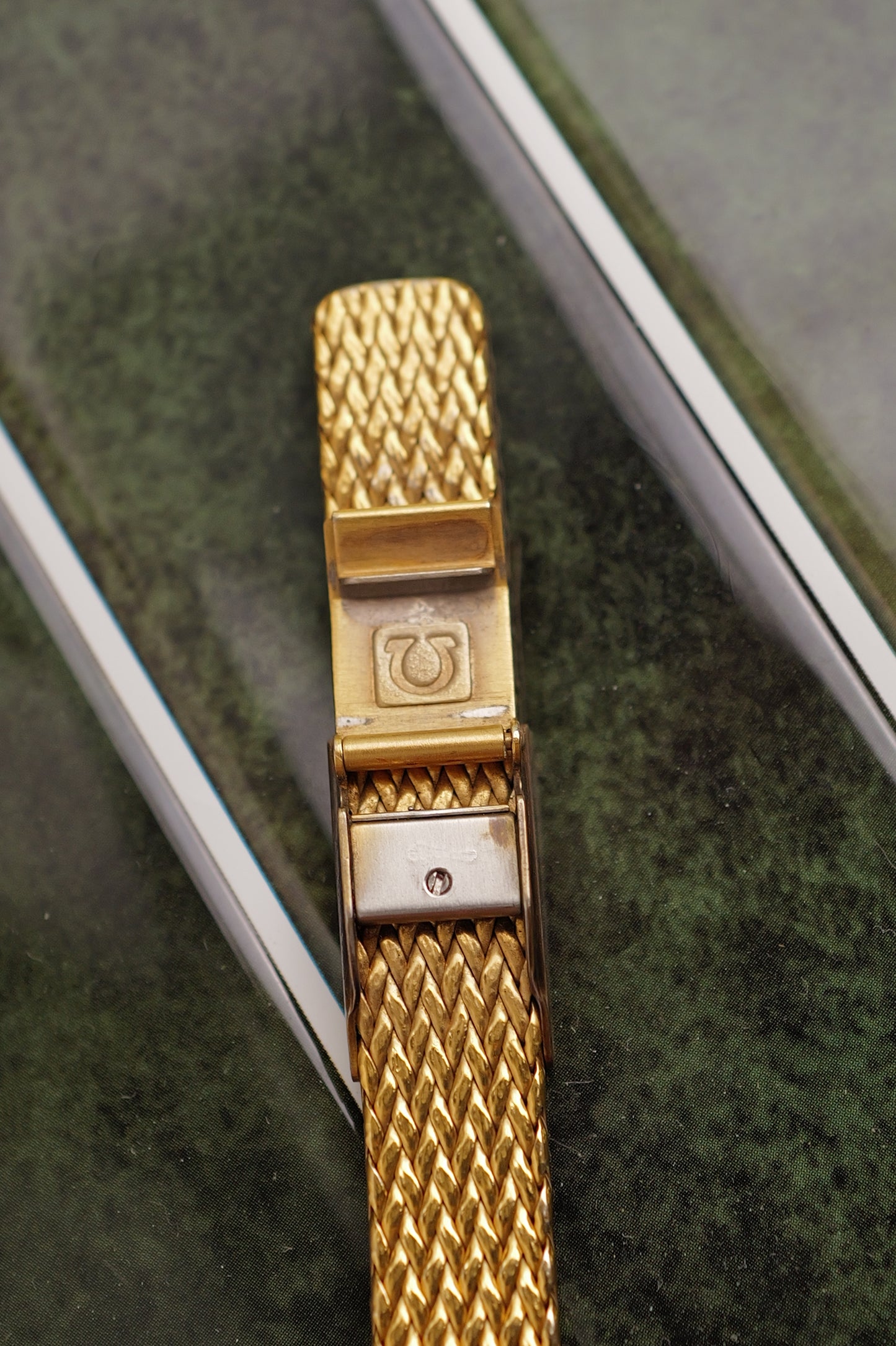 omega de-ville integratred bracelet circa. 1980s