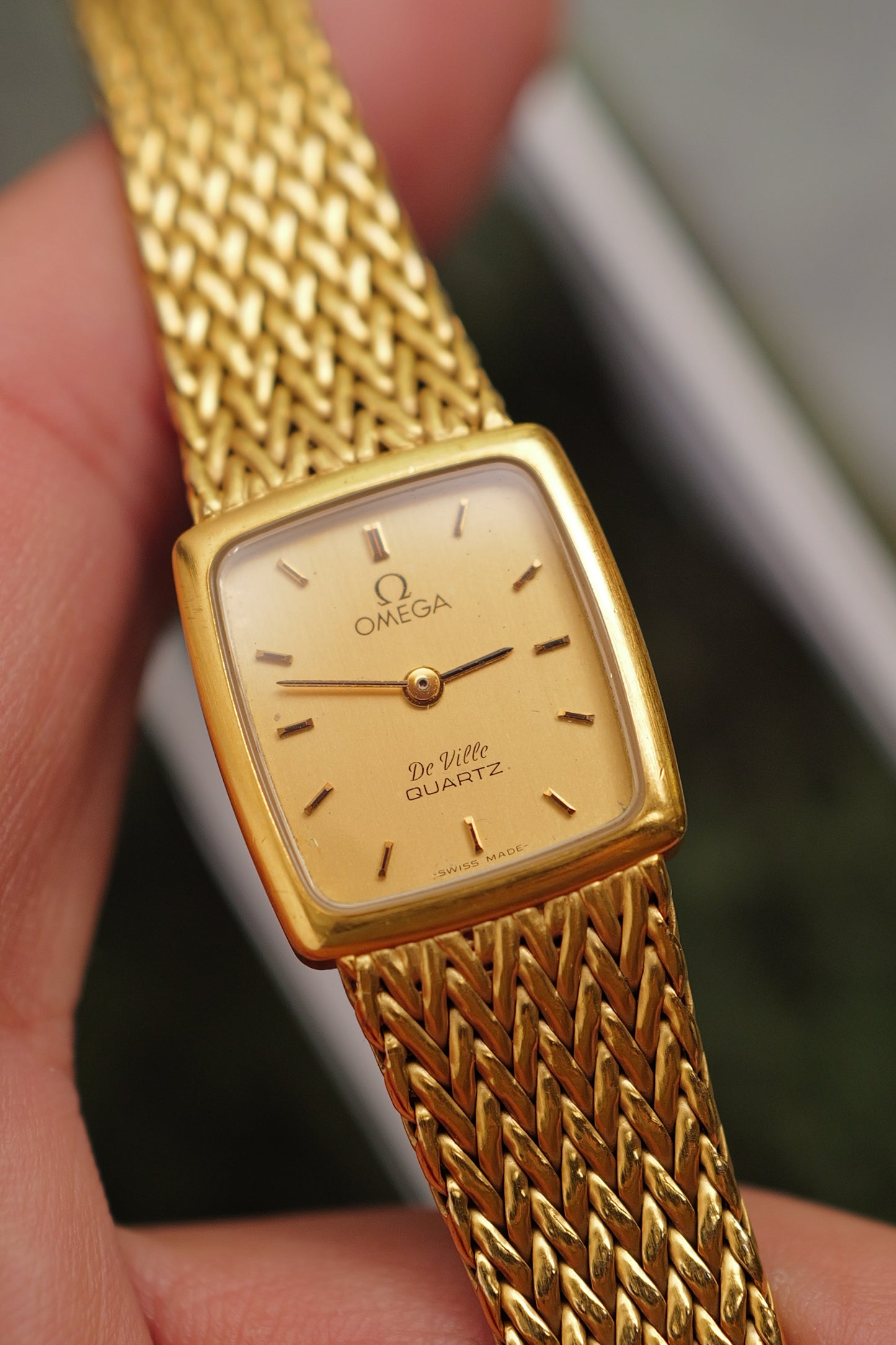 omega de-ville integratred bracelet circa. 1980s