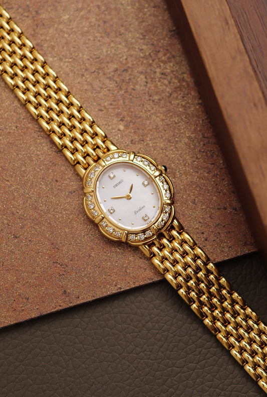 Seiko Exceline "Diamond Petal" Mother of Pearl Dial Circa. 1990
