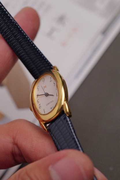 Seiko Ladies "Baignoire" Gold Circa. 1995