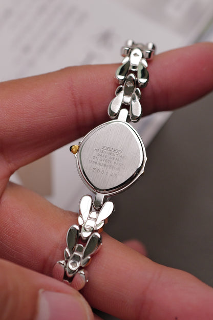Seiko Exceline Mother of Pearl dial Tear-drop Bracelet Circa.1997