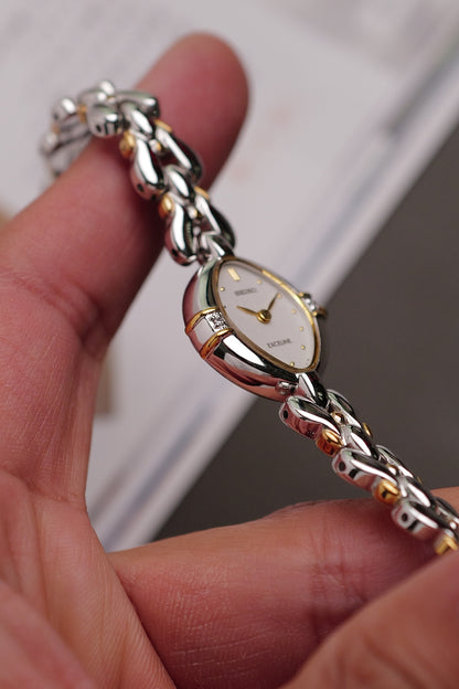 Seiko Exceline Mother of Pearl dial Tear-drop Bracelet Circa.1997