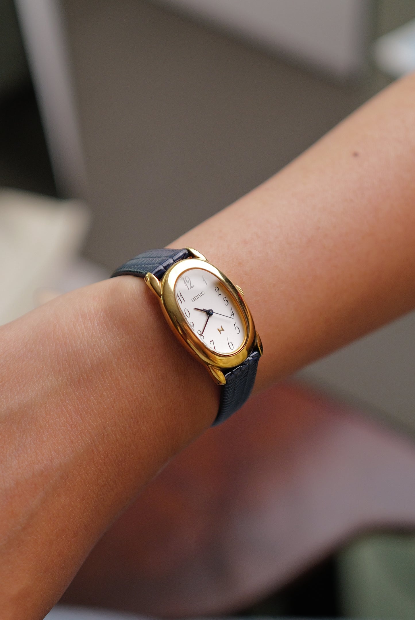 Seiko Ladies "Baignoire" Gold Circa. 1995
