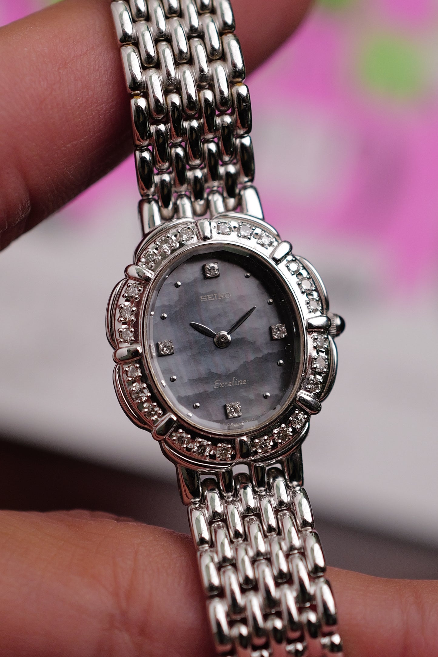 Seiko Exceline "Diamond petals" Mother of pearl circa. 1990